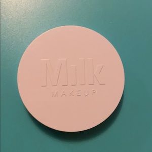 Milk Makeup Flex Highlighter